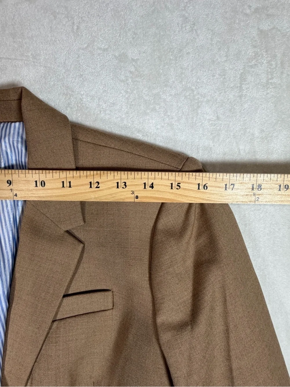 J. Crew Women's Gold Button Size 10 Wool Blend Camel Brown Tailored Blazer